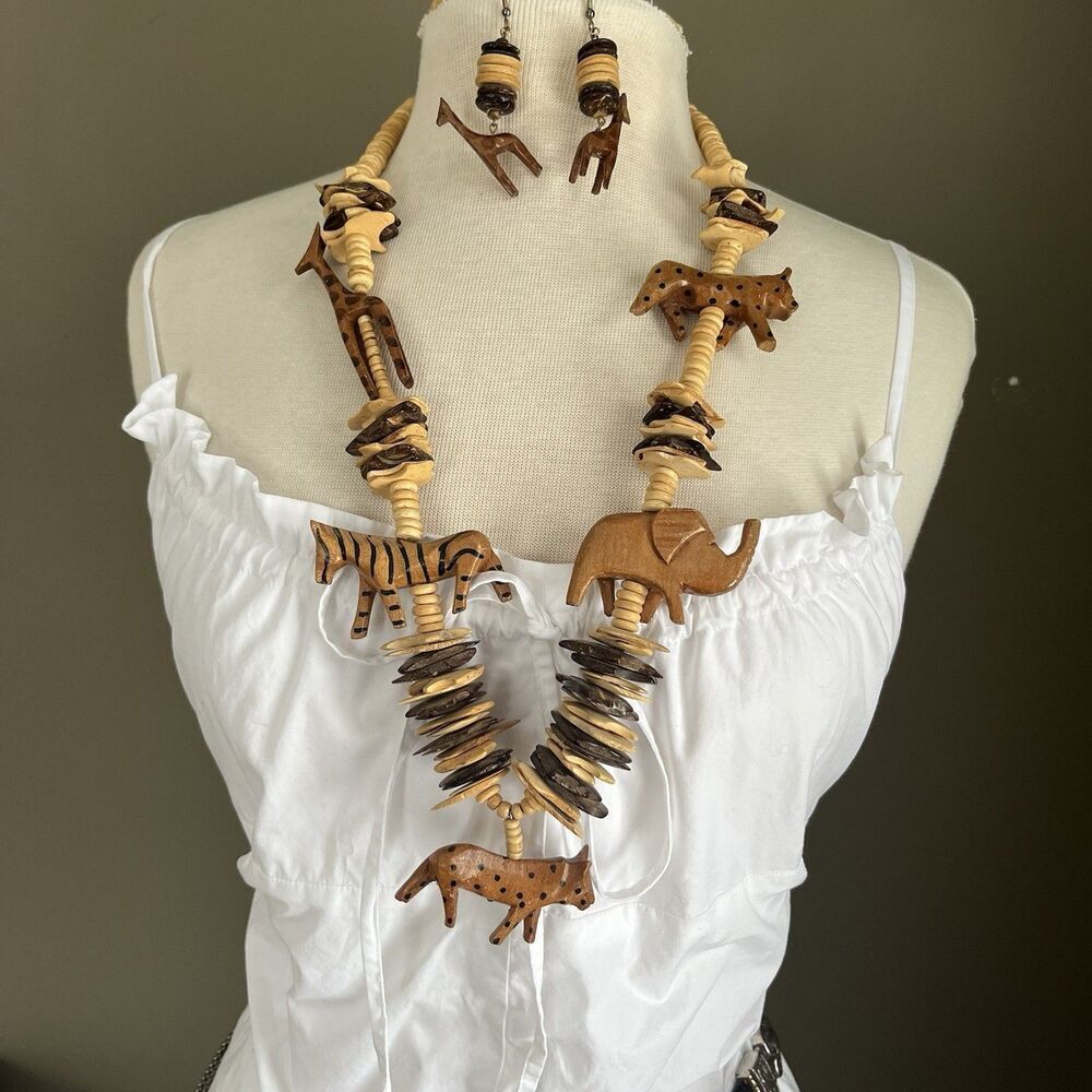 VTG Hand Carved Wood Safari Necklace Set Elephant Zebra Giraffe Cheetah